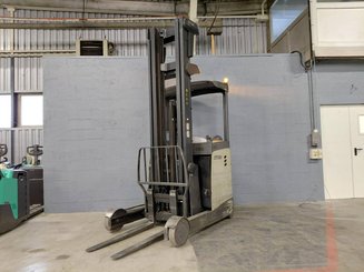 Schubmaststapler Crown ESR 5260