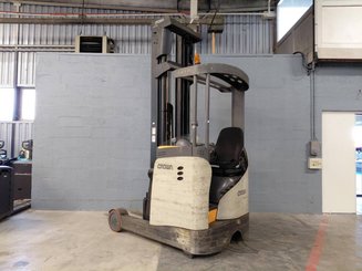 Schubmaststapler Schubmaststapler Crown ESR 5260