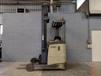 Schubmaststapler Schubmaststapler Crown ESR 5260