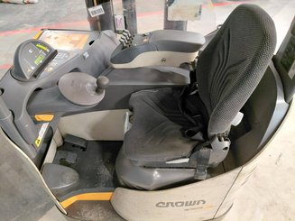 Schubmaststapler Schubmaststapler Crown ESR 5260