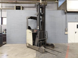 Schubmaststapler Crown ESR 5260