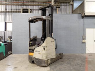 Schubmaststapler Crown ESR 5260