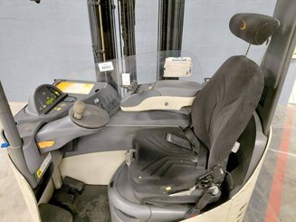 Schubmaststapler Crown ESR5000