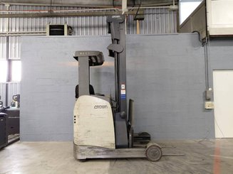 Schubmaststapler Crown ESR 5260
