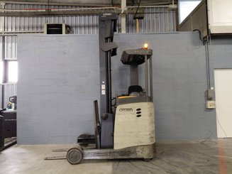 Schubmaststapler Crown ESR 5260
