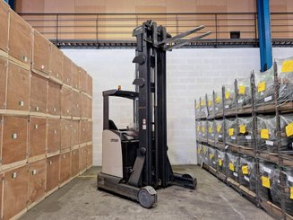 Schubmaststapler Crown ESR 5260