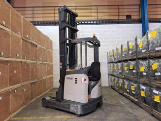 Schubmaststapler Crown ESR 5260