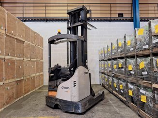 Schubmaststapler Crown ESR 5260