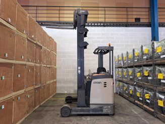 Schubmaststapler Crown ESR 5260