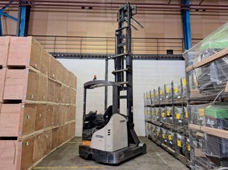 Schubmaststapler Crown ESR 5260