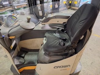 Schubmaststapler Crown ESR 5260