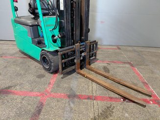 3-Rad Gabelstapler Mitsubishi FB20NT