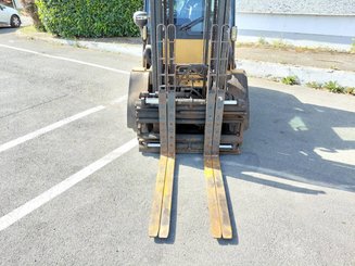 4-Rad Gabelstapler Caterpillar DP40N - 13