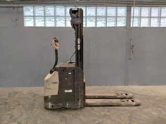 Hochhubwagen mit Deichsel Crown ESI4000-12 - 3