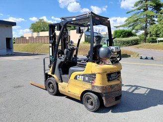 4-Rad Gabelstapler Caterpillar GP18N