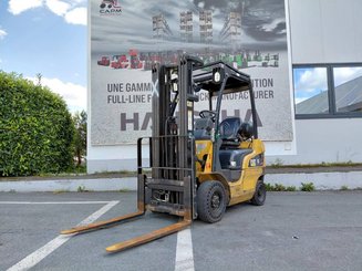 4-Rad Gabelstapler Caterpillar GP18N