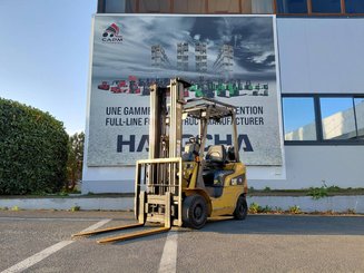 4-Rad Gabelstapler Caterpillar GP18NTD