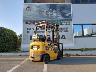 4-Rad Gabelstapler Caterpillar GP18NTD
