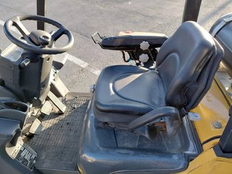 4-Rad Gabelstapler Caterpillar GP18NTD