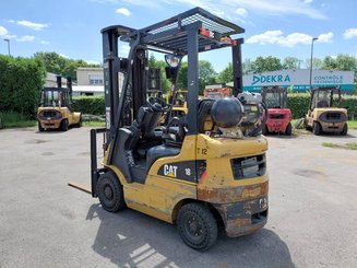 4-Rad Gabelstapler Caterpillar GP18NTD