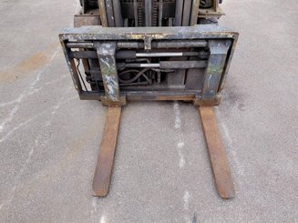 4-Rad Gabelstapler Caterpillar GP18NTD
