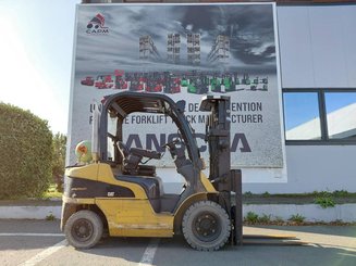 4-Rad Gabelstapler Caterpillar GP25N