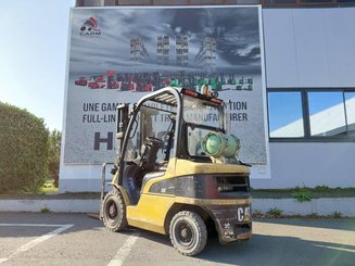 4-Rad Gabelstapler Caterpillar GP25N