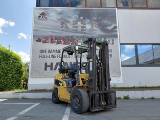 4-Rad Gabelstapler Caterpillar GP30N