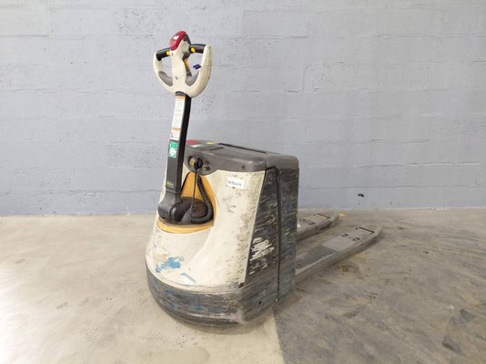 Niederhubwagen mit Deichsel Crown WP3020-2.0 - 1