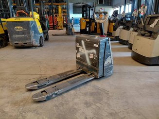 Niederhubwagen mit Deichsel Crown WP3020-2.0