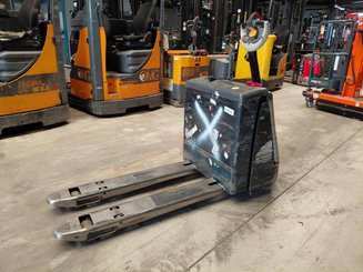 Niederhubwagen mit Deichsel Crown WP3020-2.0