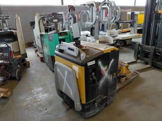 Niederhubwagen Fahrerstand Caterpillar NPV20N