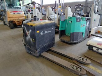 Niederhubwagen Fahrerstand Caterpillar NPV20N