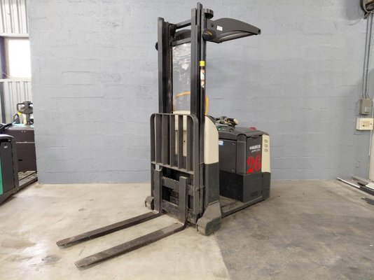 Kommissionierer Crown MPC3040-12 - 1