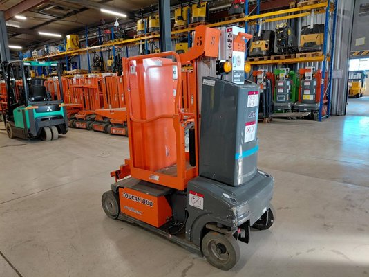 Senkrechtlift JLG TOUCAN DUO - 1