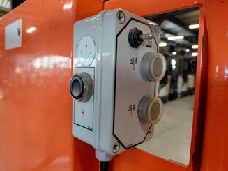 Senkrechtlift JLG TOUCAN DUO