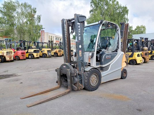 4-Rad Gabelstapler STILL RX60-40 - 1