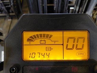 3-Rad Gabelstapler Caterpillar EP18NT