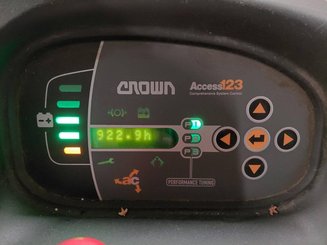 Niederhubwagen Fahrerstand Crown WT3060
