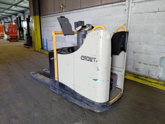 Niederhubwagen Fahrerstand Crown WT3040