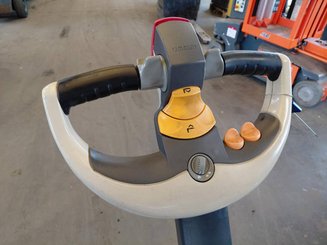 Hochhubwagen mit Deichsel Crown ESI4000-12