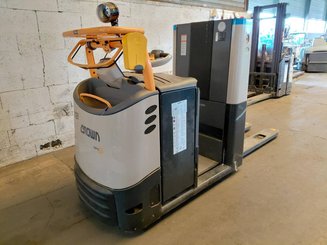 Kommissionierer Crown GPC3045