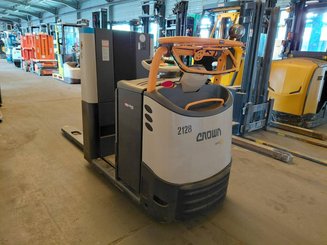 Kommissionierer Crown GPC3045