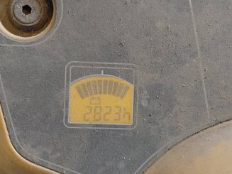 Niederhubwagen Fahrerstand Caterpillar NPV20N2