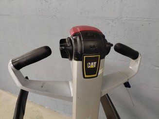 Niederhubwagen Fahrerstand Caterpillar NPV20N2