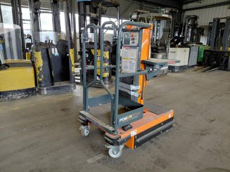 Senkrechtlift JLG POWER PICKER