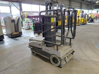 Senkrechtlift JLG 10MSP