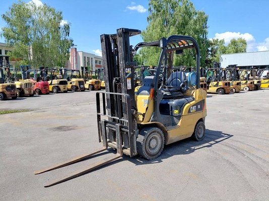 4-Rad Gabelstapler Caterpillar GP18N - 1