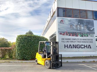 4-Rad Gabelstapler Hangcha XE25i ( CPD25-XEY2HA-SI )