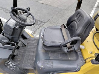 4-Rad Gabelstapler Caterpillar GP25N